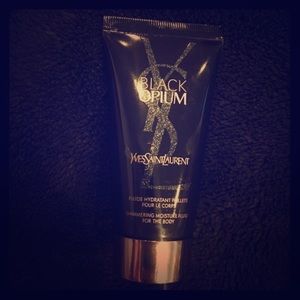 New Black Opium Shimmering Moisture fluid